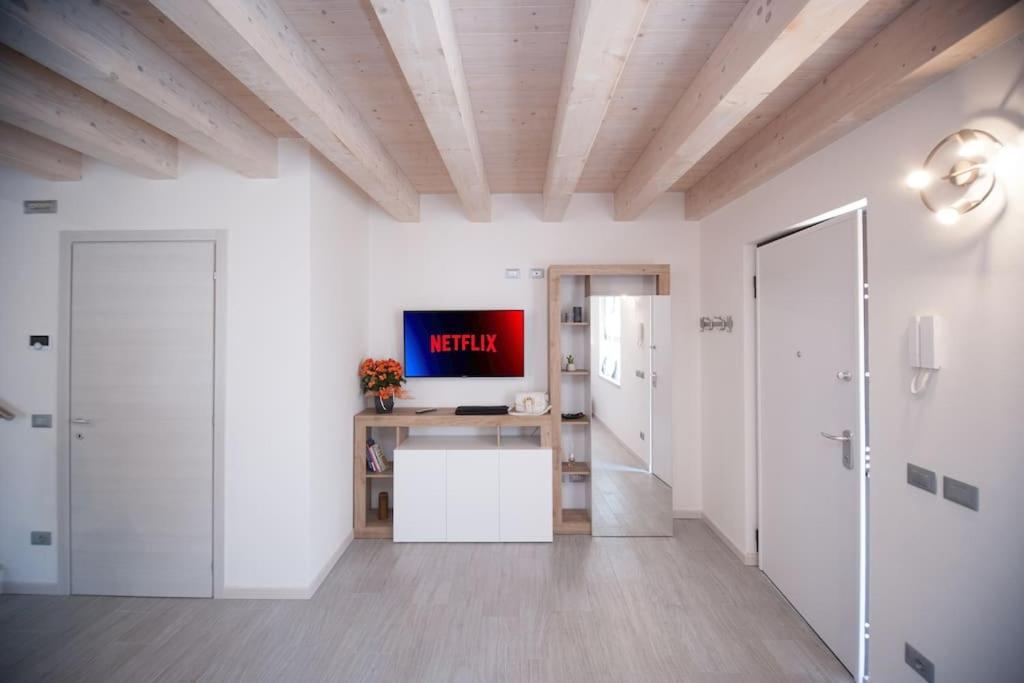 Casa Gemma - Big Family House With Free Parking Apartment San Giovanni Lupatoto Exterior photo