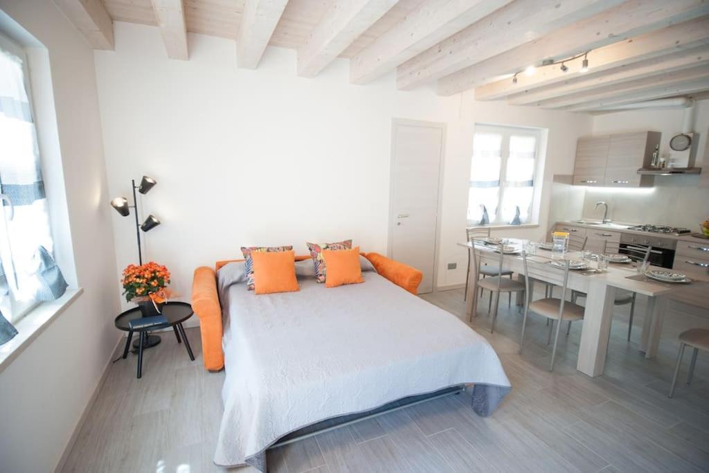 Casa Gemma - Big Family House With Free Parking Apartment San Giovanni Lupatoto Exterior photo